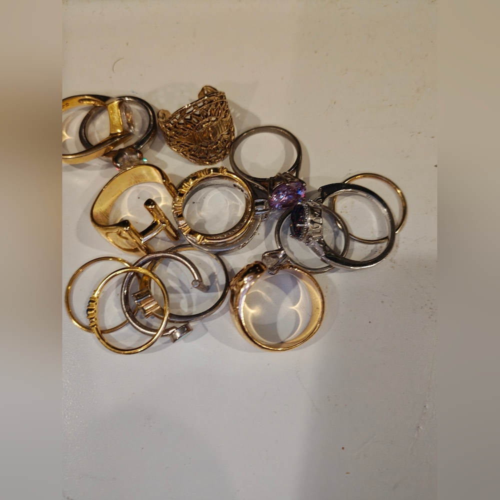Elegant Gold and Silver Ring Set